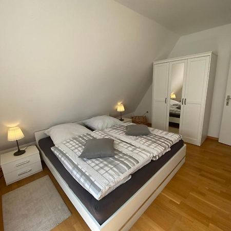 Ferienwohnung Mit Balkon Und Eingezaeunten Garten Άουριχ Εξωτερικό φωτογραφία